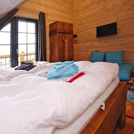 بيت للعطل Ferienhaus, *